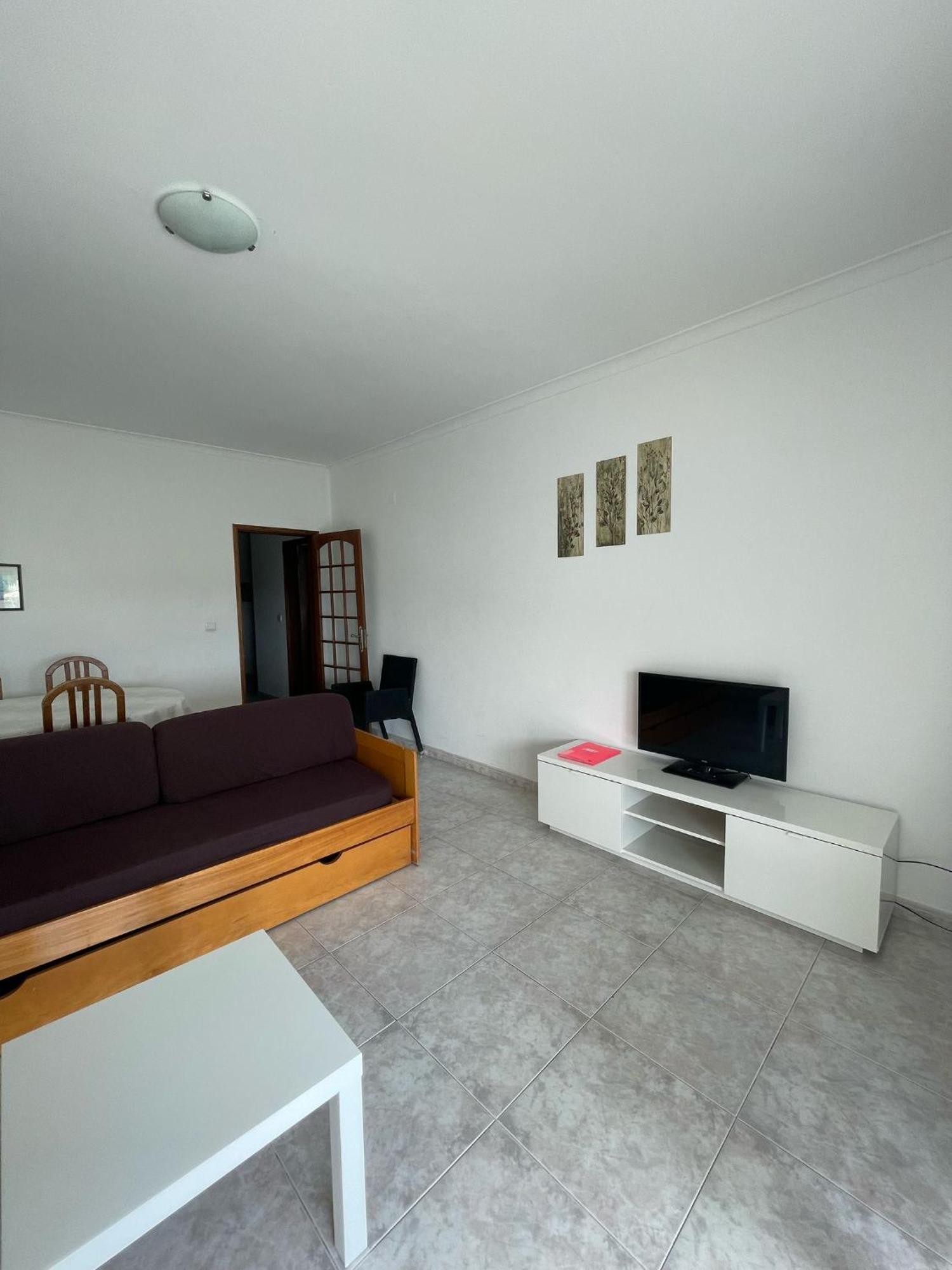 Apartamento T1 Todo Equipado Albufeira Luaran gambar