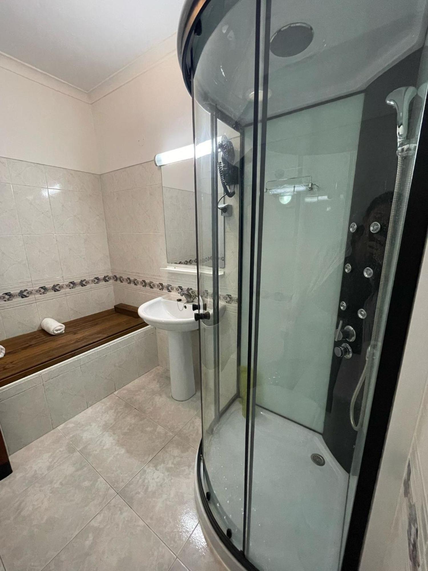 Apartamento T1 Todo Equipado Albufeira Luaran gambar